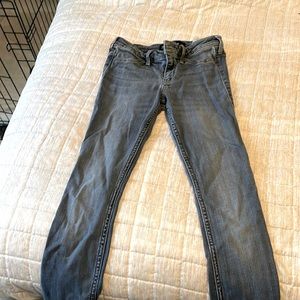 Women’s jeans